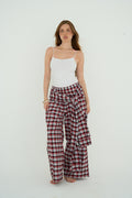 Plaid pants in red