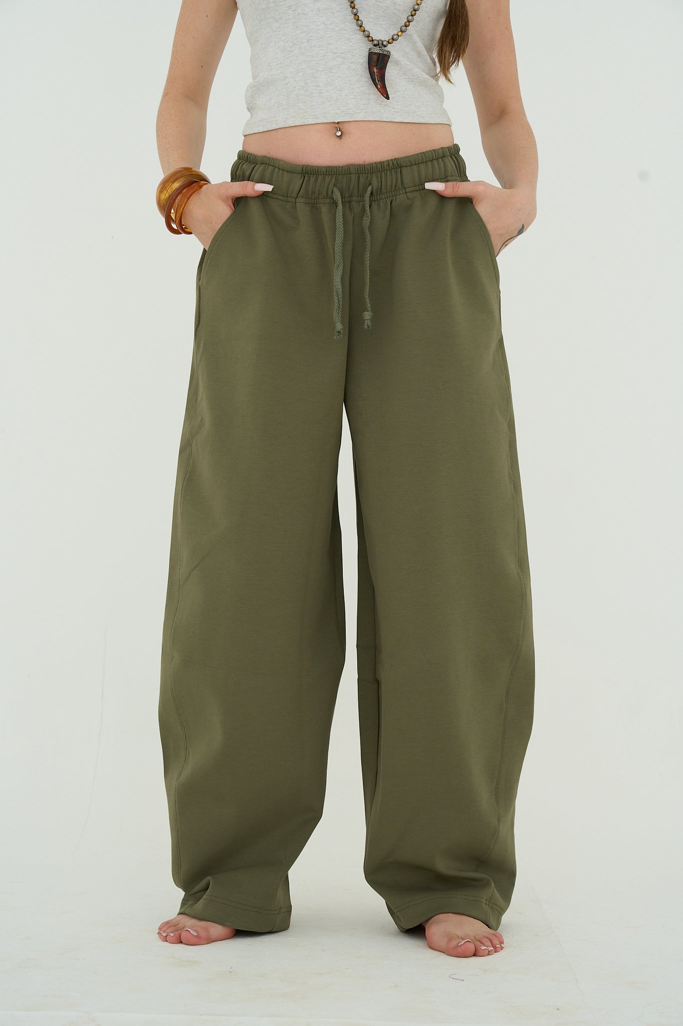 Green Balloon sweatpants