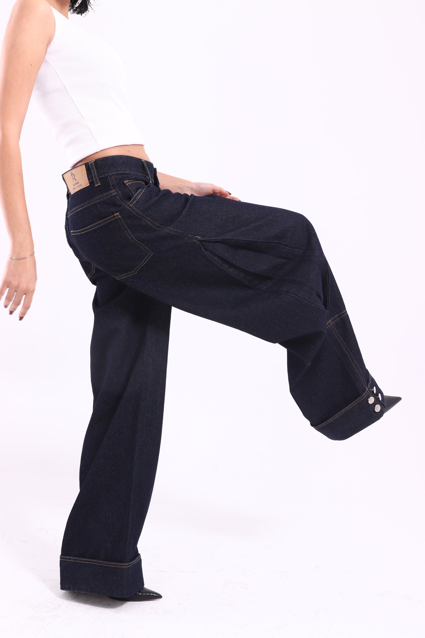 doll raw denim