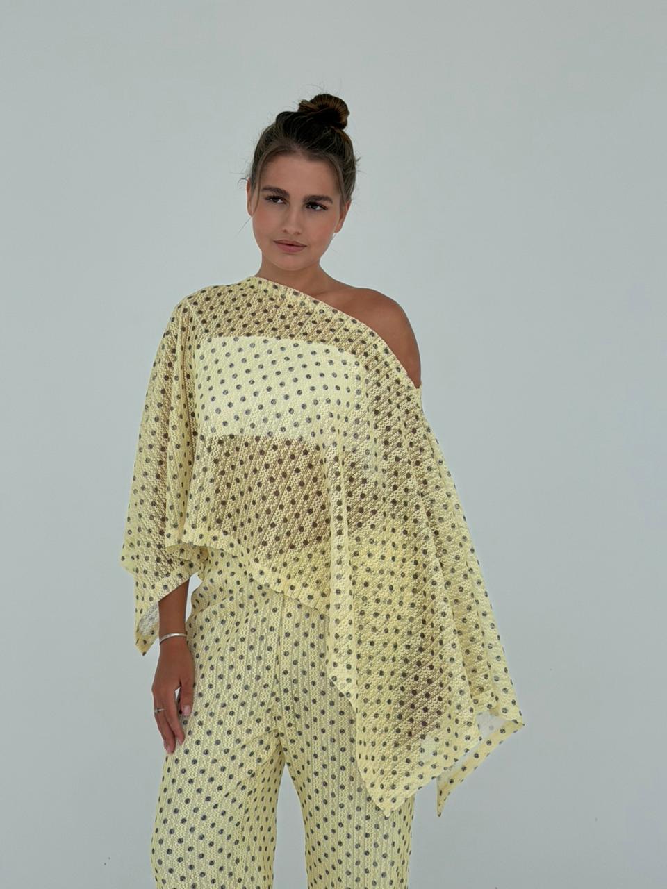 Yellow Polka set